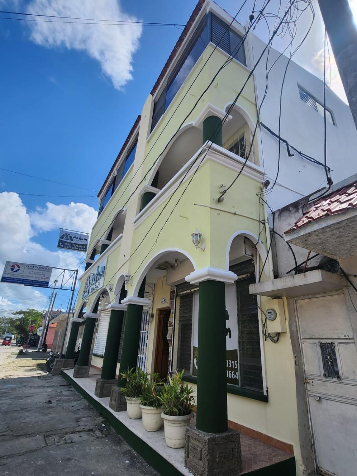 Nakum Hotel Flores Extérieur photo