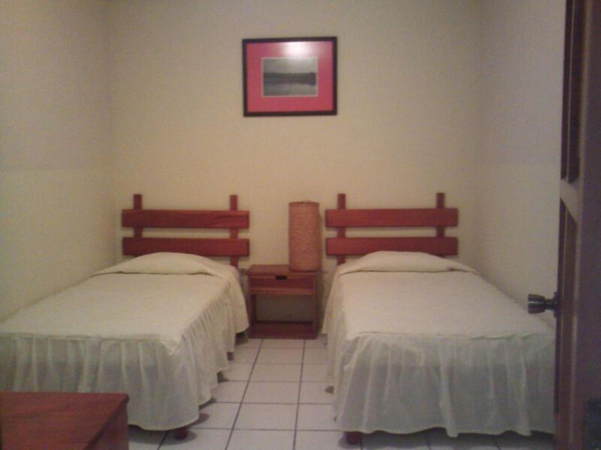 Nakum Hotel Flores Chambre photo